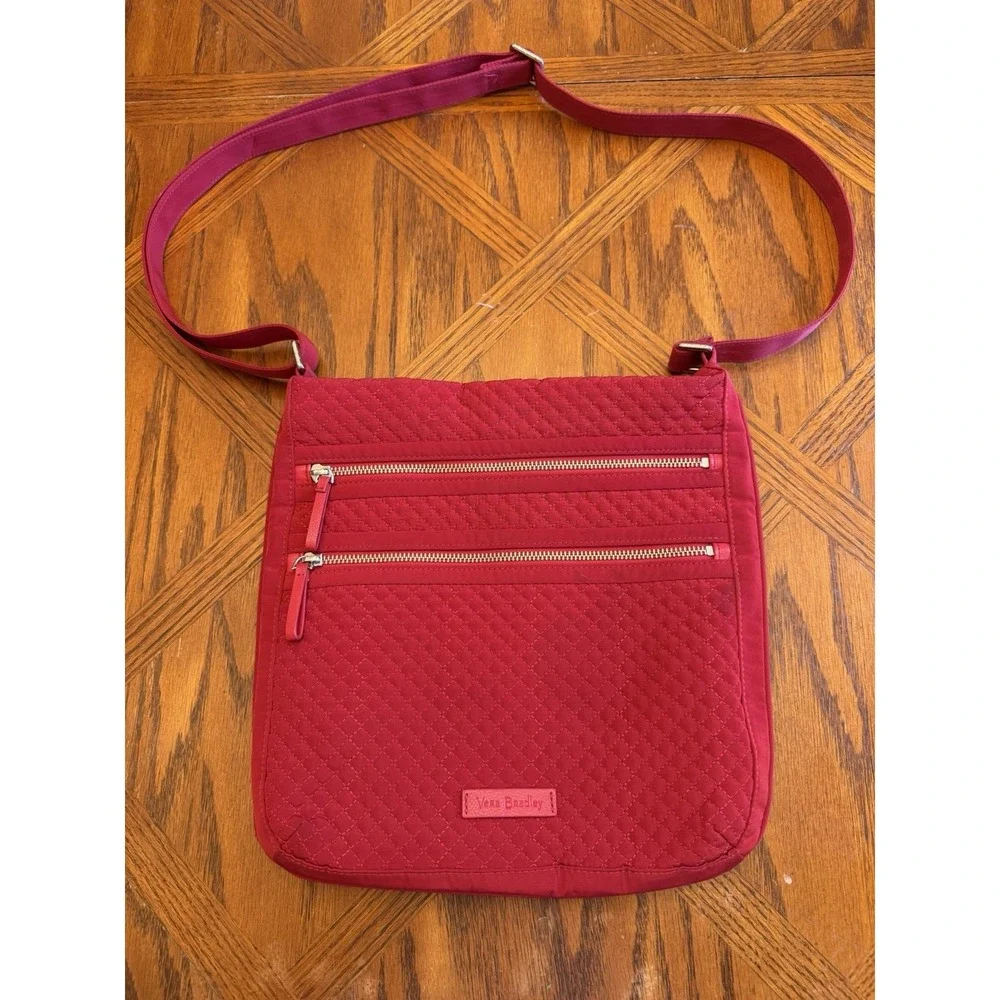 Vera Bradley Triple Zip Crossbody Bag Womens Medium Red Quilted Polyester